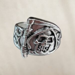 Silver ring of the Grim Reaper